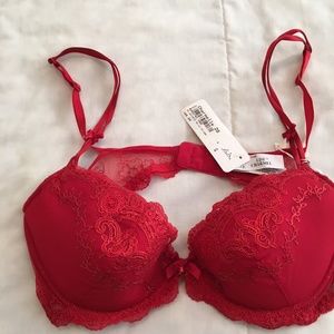 Lise Charmel  Red Padded Bra 38B NWT